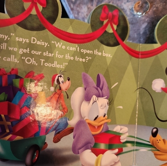 Disney book - Picture 7 of 8